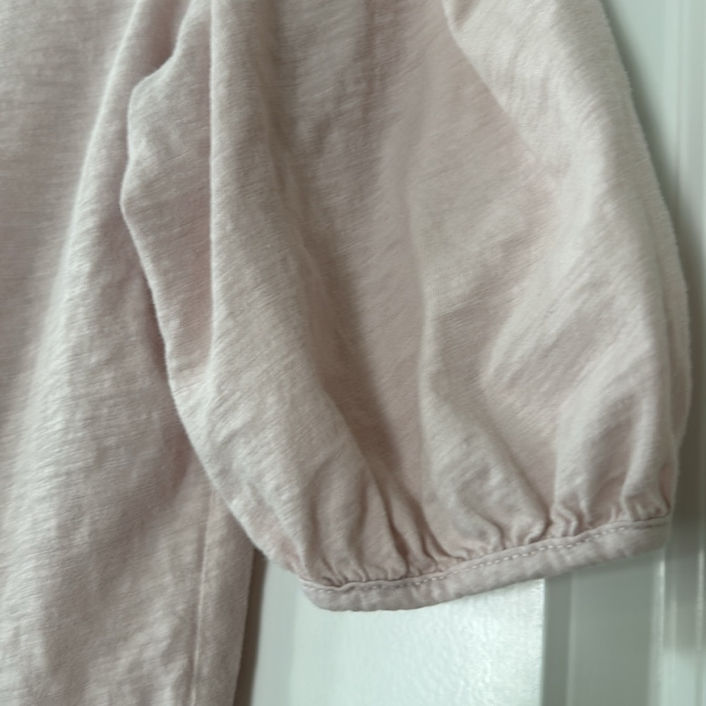 Anthro's Velvet by Graham & Spencer "Vintage Slub" Puff Sleeve Pale Pink Tee XS - Picture 4 of 10